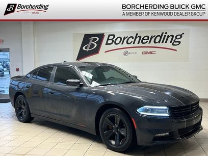 Used 2017 Dodge Charger SXT