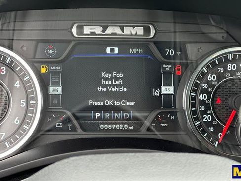 Used 2024 RAM 2500 Big Horn w/ Safety Group AWD/4WD image 33