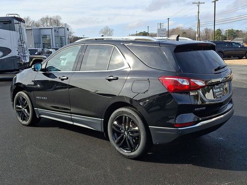 Used 2020 Chevrolet Equinox LT w/ Midnight Edition image 7