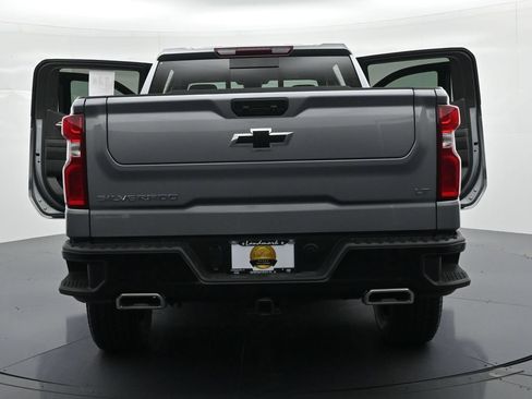 Used 2024 Chevrolet Silverado 1500 LT Trail Boss w/ Convenience Package II AWD/4WD image 30