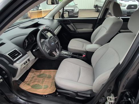 Used 2018 Subaru Forester 2.5i w/ Alloy Wheel Package AWD/4WD image 17