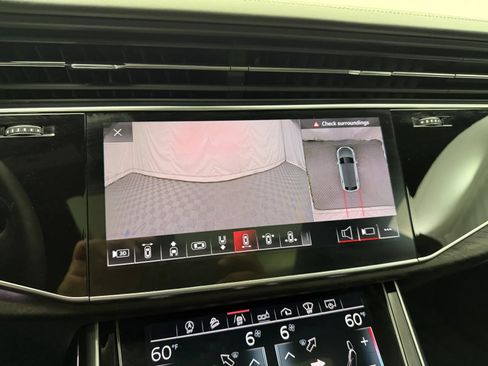 Used 2019 Audi Q8 Prestige AWD/4WD image 23