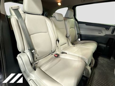 Used 2024 Honda Odyssey EX-L image 32