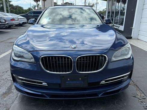 Used 2013 BMW ALPINA B7 xDrive image 4
