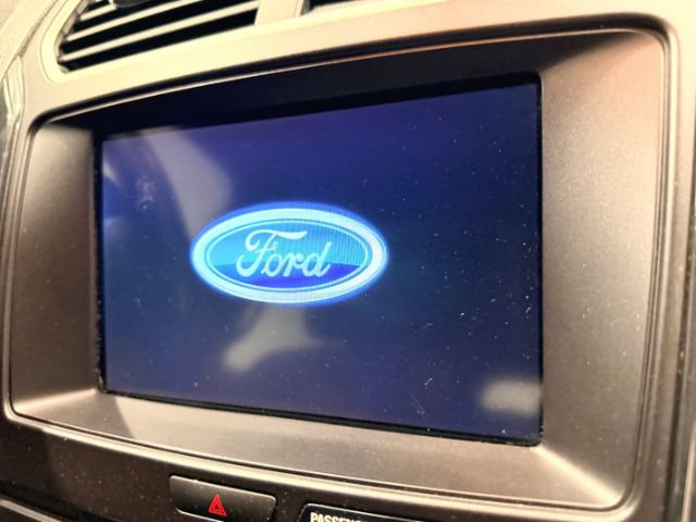 Used 2017 Ford Explorer XLT w/ Equipment Group 201A AWD/4WD image 33