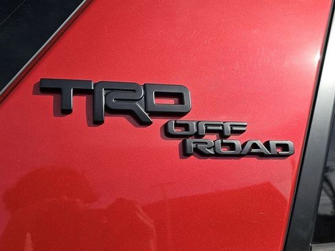 Used 2024 Toyota 4Runner TRD Off-Road Premium w/ Moonroof Package AWD/4WD image 22