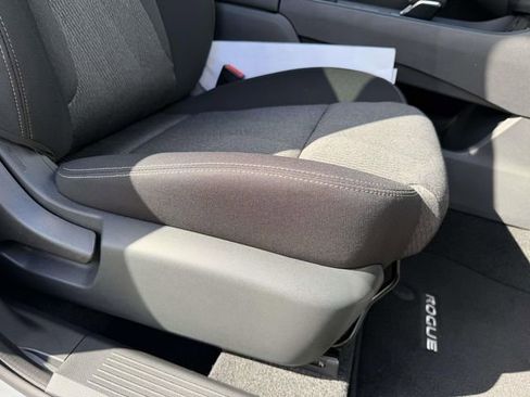 New 2026 Nissan Rogue SV image 9