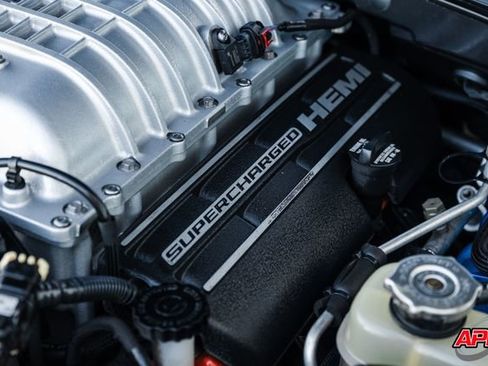 Used 2015 Dodge Charger SRT Hellcat image 82