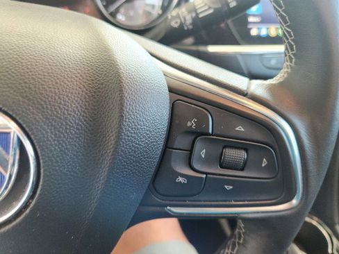Used 2022 Buick Encore GX Essence w/ Experience Buick Package image 36