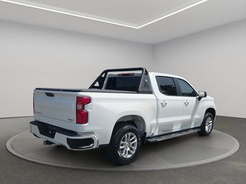 Used 2023 Chevrolet Silverado 1500 RST w/ Z71 Off-Road Package AWD/4WD image 6
