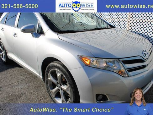 Used 2013 Toyota Venza XLE image 1