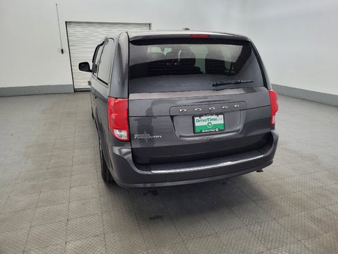 Used 2015 Dodge Grand Caravan American Value Package w/ UConnect Hands-Free Group FWD image 6
