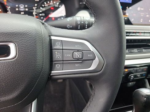 Used 2024 Jeep Compass Limited AWD/4WD image 21