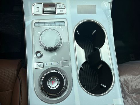 New 2026 Genesis GV70 2.5T Advanced AWD/4WD image 22