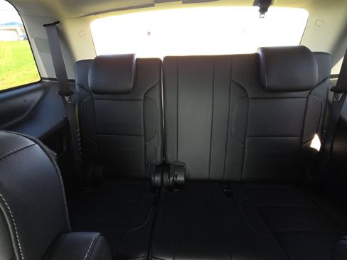 Used 2017 Chevrolet Tahoe LT w/ Texas Edition Package RWD image 14