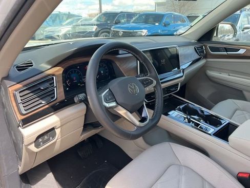 New 2026 Volkswagen Atlas SE AWD/4WD image 13