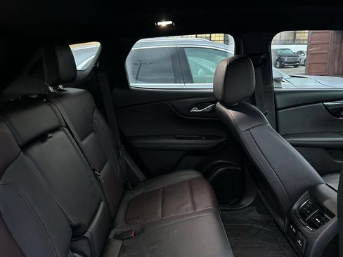 Used 2020 Chevrolet Blazer RS w/ LPO, Floor Liner Package AWD/4WD image 12