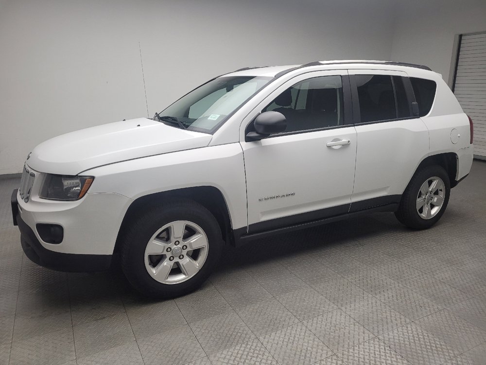 Used 2014 Jeep Compass Sport w/ Power Value Group FWD image 2