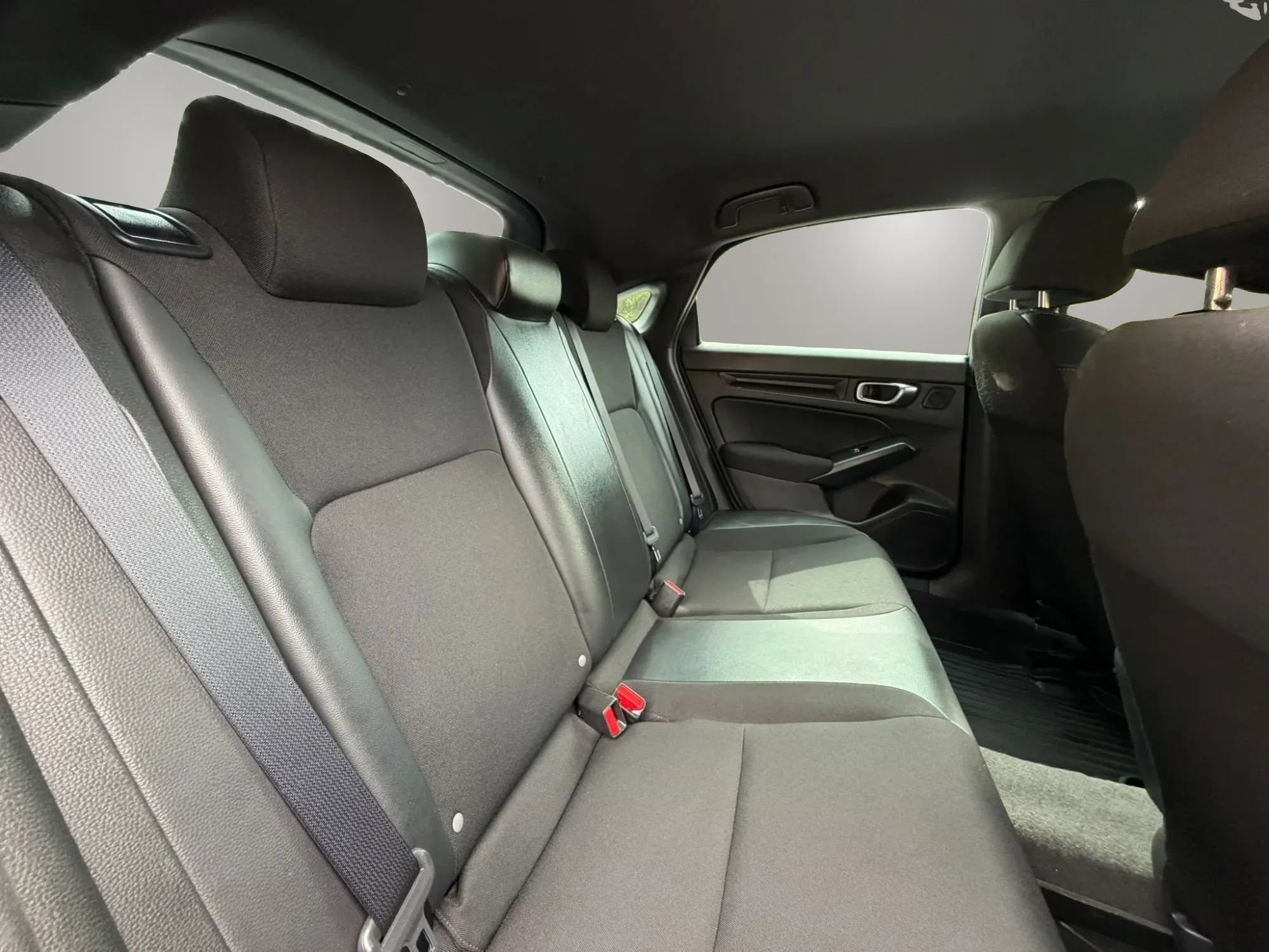 Used 2023 Honda Civic Sport image 13