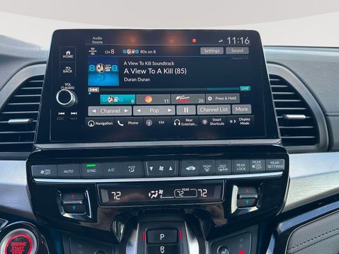 Used 2025 Honda Odyssey Touring image 10