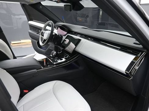 Used 2023 Land Rover Range Rover Sport SE Dynamic AWD/4WD image 52