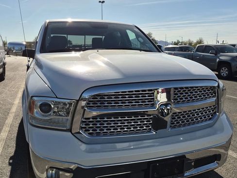 Used 2017 RAM 1500 Laramie AWD/4WD image 6