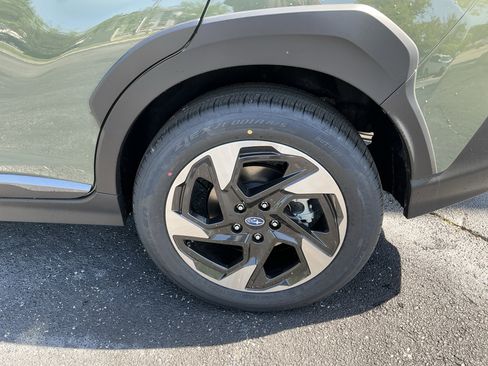 New 2026 Subaru Crosstrek 2.5i Limited AWD/4WD image 8