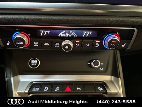 New 2025 Audi Q3 2.0T Premium image 19