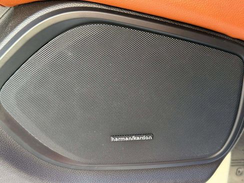 Used 2022 Maserati Quattroporte Modena Q4 image 39