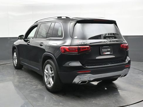Used 2023 Mercedes-Benz GLB 250 4MATIC image 9