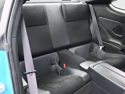 Used 2022 Toyota GR86 Premium w/ ALL Weather Mat Package (TMS) image 34