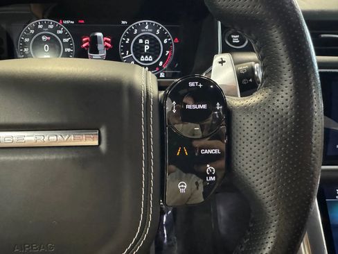 Used 2021 Land Rover Range Rover Sport SVR image 25