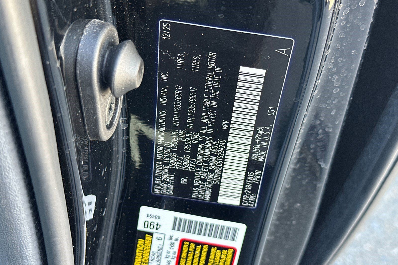 Used 2026 Toyota Sienna XLE FWD image 28