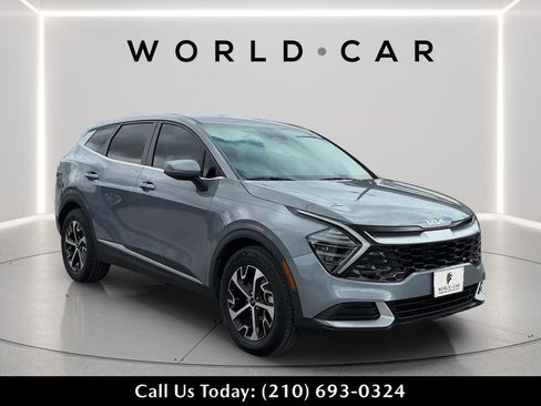 Used 2024 Kia Sportage EX image 1