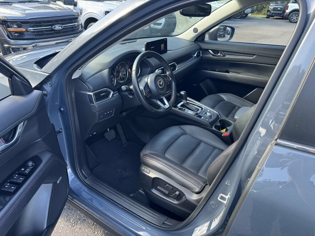 Used 2025 MAZDA CX-5 Carbon Edition AWD/4WD image 3