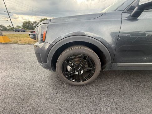 Used 2023 Kia Telluride EX X-Line AWD/4WD image 10