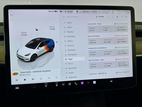 Used 2022 Tesla Model Y Long Range AWD/4WD image 49