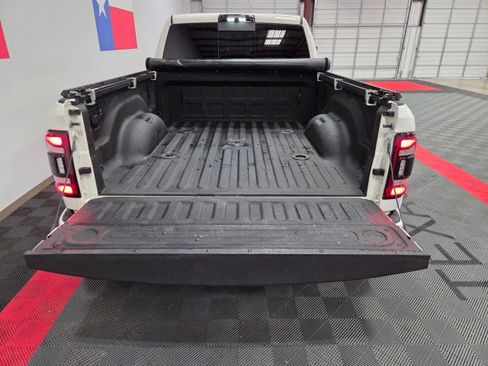 Used 2024 RAM 3500 Limited image 31