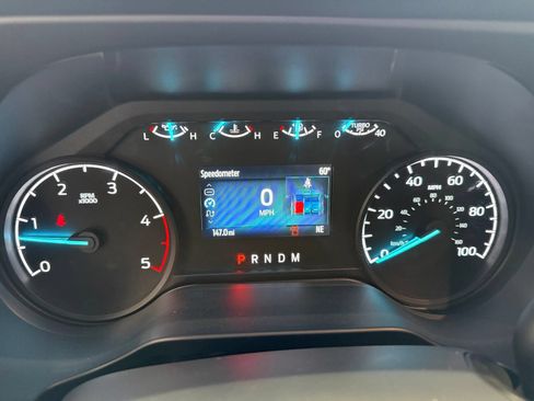 Used 2025 Ford F550 2WD Regular Cab Super Duty image 15