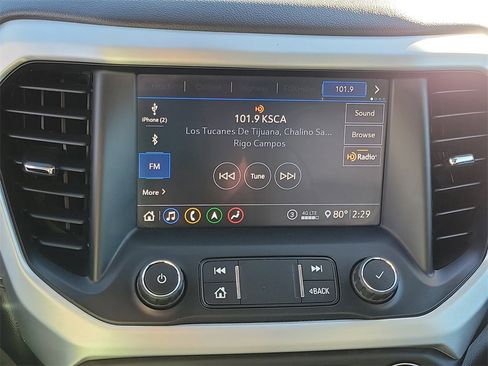 Used 2020 GMC Acadia SLT w/ Premium Package image 9