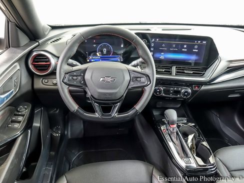 New 2026 Chevrolet Trax RS w/ Driver Confidence Package image 10