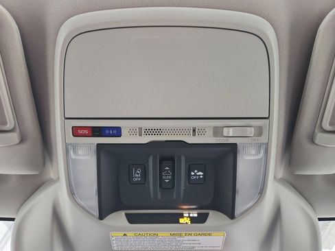 Used 2020 Subaru Forester Limited w/ Popular Package #3 image 32