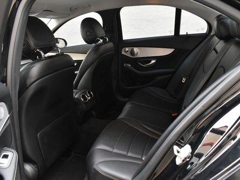 Used 2016 Mercedes-Benz C 300 4MATIC Sedan image 15