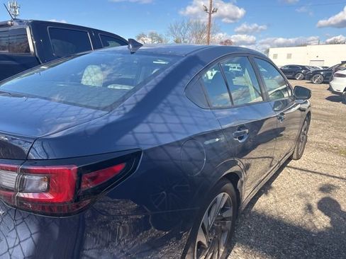 Used 2025 Subaru Legacy Limited image 9