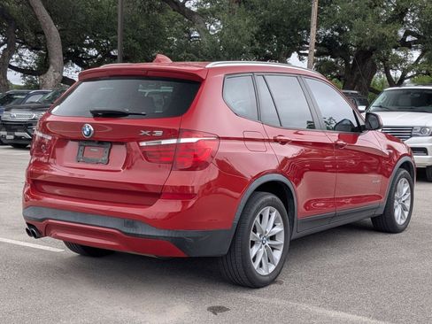 Used 2017 BMW X3 sDrive28i RWD image 3