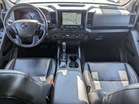 Used 2022 Nissan Frontier PRO-4X w/ Pro-4X Premium Package AWD/4WD image 19