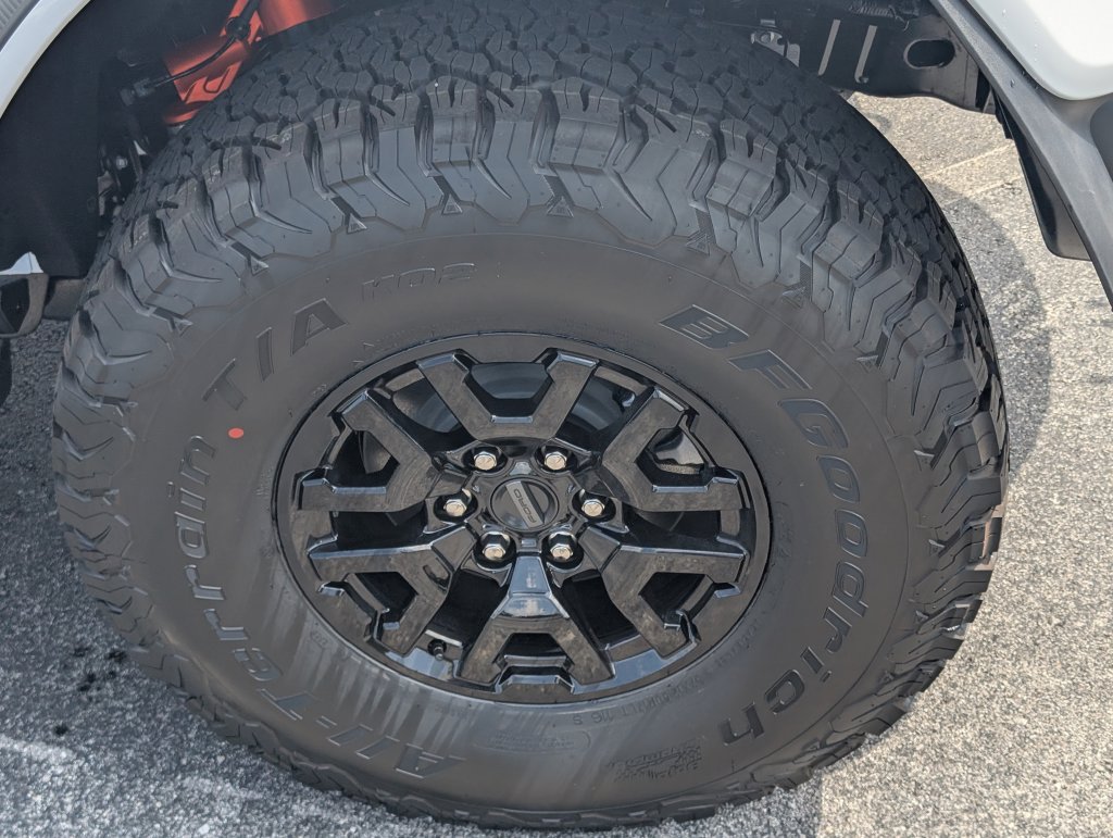 New 2026 Ford Bronco Raptor AWD/4WD image 31