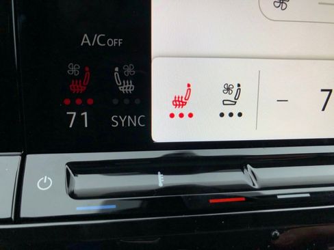 New 2026 Volkswagen Atlas SEL image 29