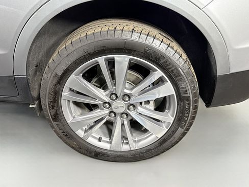 Used 2024 Cadillac XT5 Premium Luxury image 37