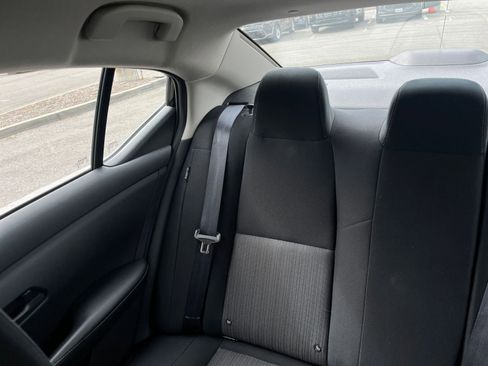 Used 2025 Nissan Sentra SV FWD image 39